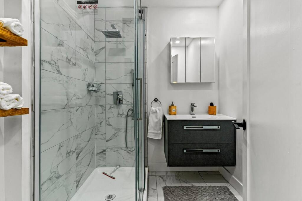 Appartement Haut De Gamme Ndg Монреал Екстериор снимка